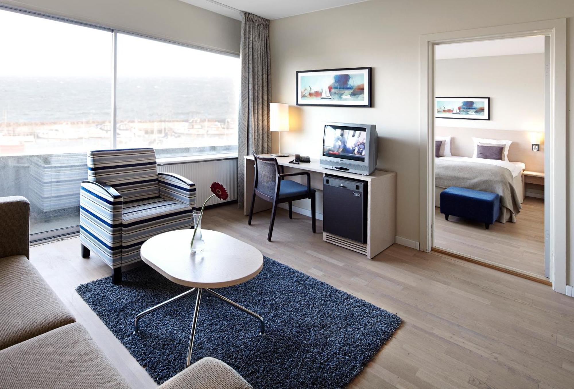 Hotel Marina Видбэк Экстерьер фото